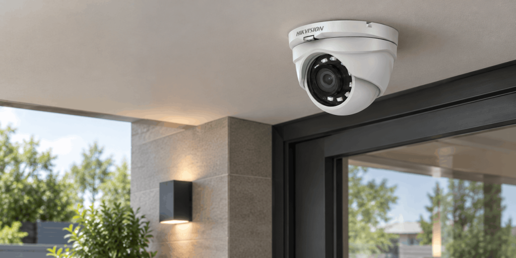 Видеокамера Hikvision DS-2CE56D0T-IRMF