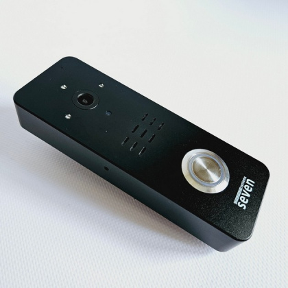 Комплект видеодомофона 7 дюймов с Wi-Fi и переадресацией звонка SEVEN DP-7576Kit black + microSD 64GB