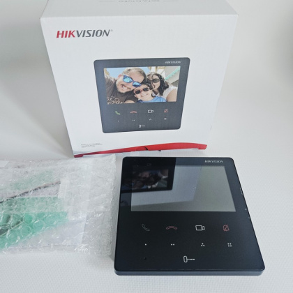 Беспроводной Wi-Fi домофон 4,3" и электромагнитный замок на уличную калитку Hikvision DS-KH6110WP Kit (защита IP66 / IP68)