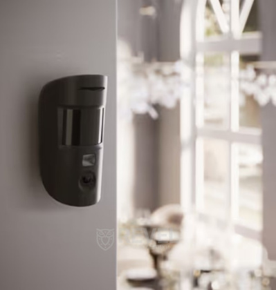 Беспроводной датчик движения с камерой и фотофиксацией по тревоге и по запросу Ajax MotionCam HDR (PhOD) Jeweller black