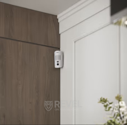Беспроводной датчик движения Ajax MotionCam HDR white с фотокамерой для подтверждения тревог