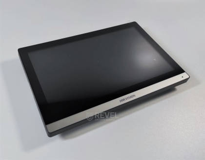 Комплект IP домофона с электромеханическим замком и управлением со смартфона HikVision Kit Home (v2)