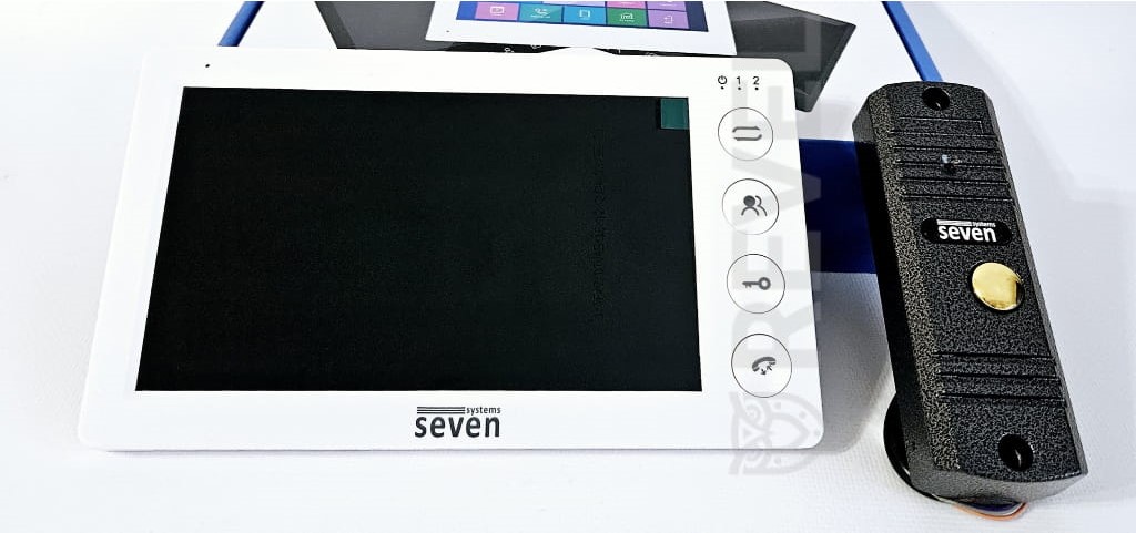 Відеодомофон Seven DP–7574 Kit (white)