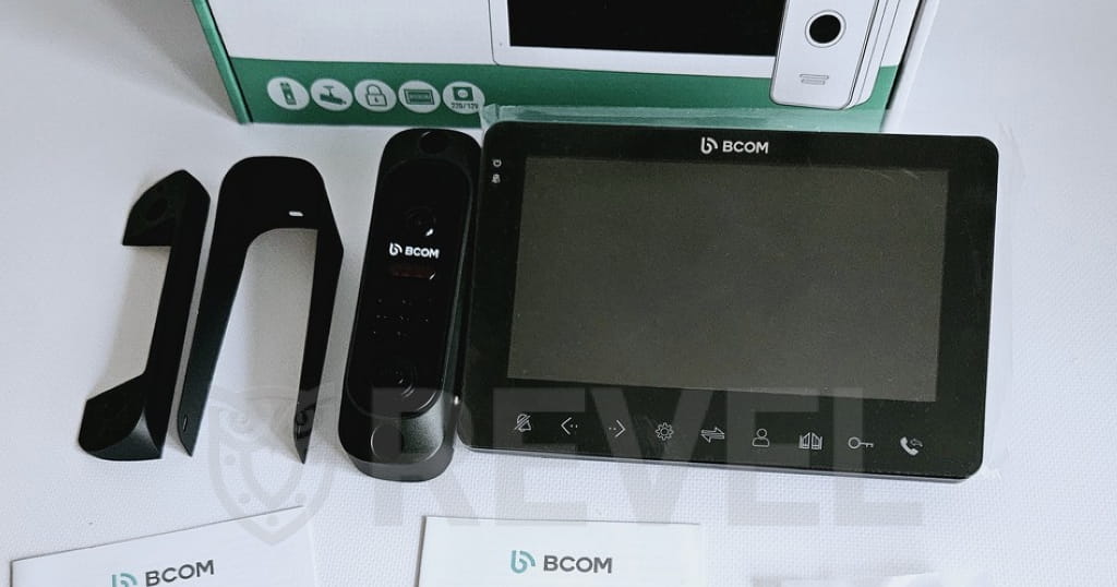Комплект відеодомофону BCOM BD-780M White Kit box