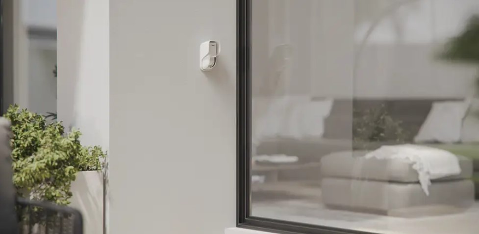 Бездротовий вуличний датчик руху Ajax Curtain Outdoor Jeweller