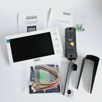 Комплект видеодомофона с записью видео по движению SEVEN DP-7574 Kit white