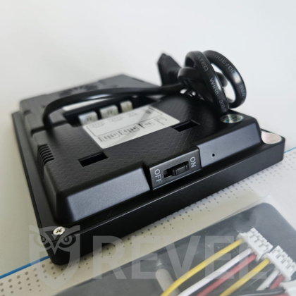 Комплект FHD IPS видеодомофона 7 дюймов и FHD панели вызова SEVEN DP-7570 FHD Kit Black