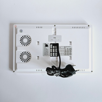 Wi-Fi 10" домофон с дополнительной камерой Seven DP-7517 Video Kit white (запись видео, дозвон на телефон, поддержка Tuya Smart)