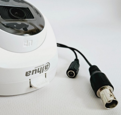 Домофон с WiFi и дополнительной видеокамерой NeoLight Alpha Hybrid Cam Kit White — дозвон на телефон и запись видео