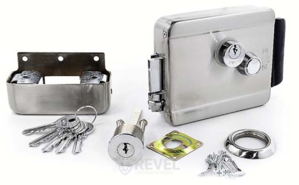 Беспроводной 4" Wi-Fi домофон с замком и Wi-Fi панелью со считывателем Hikvision DS-WF61-CR-EM White (управление со смартфона)