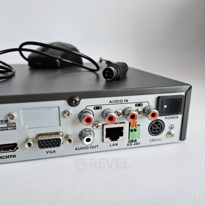 4-канальный видеорегистратор для аналогових камер HikVision DS-7204HWI-SH (б/у, распродажа)