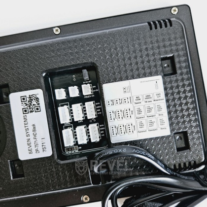 Комплект домофона, видеопанели со считывателем и электрозамка Seven Rfid-Lock black