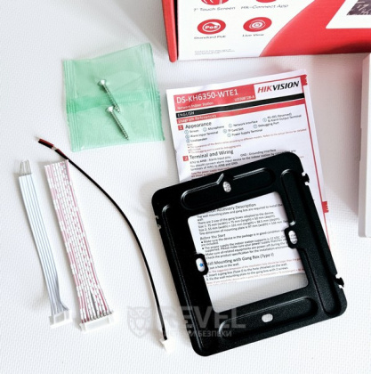 Комплект IP Wi-Fi домофона с замком и антивандальной панелью вызова HikVision Kit Home WF White (управление со смартфона)