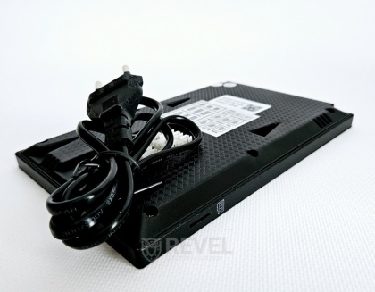 Комплект домофона SEVEN DP–7542 black с записью видео по движению 