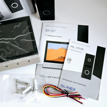 Комплект видеодомофона и панели вызова Slinex SK 7 Start