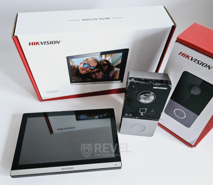 Комплект 7" IP WiFi домофона и WiFi панели вызова HikVision Smart-Kit-WF-M (мобильное приложение и удаленный доступ)