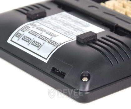 Комплект 7" сенсорного видеодомофона с детектором движения BCOM BD-770FHD Black Kit