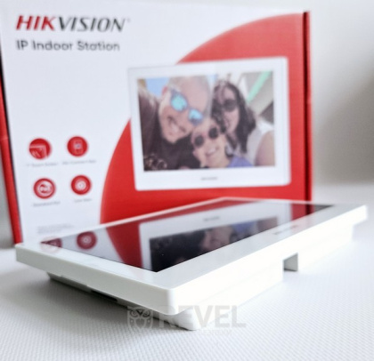 Комплект 7" IP Wi-Fi видеодомофона и антивандальной панели HikVision DS-WF63-VP-KIT White (мобильное приложение и удаленный доступ)