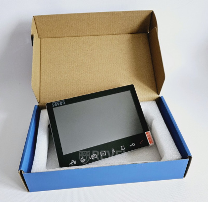 Комплект 7" FHD IPS видеодомофона с записью по детекции SEVEN DP–7575FHD-Neo Kit box (black)