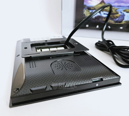 Комплект видеодомофона с дополнительной камерой и записью по движению Slinex SQ-07MTHD-Cam-Kit Black