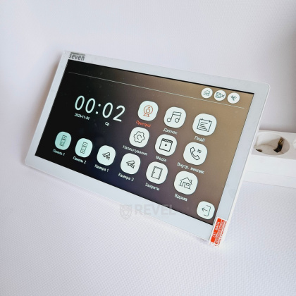 Wi-Fi 10" домофон с дополнительной камерой Seven DP-7517 Video Kit white (запись видео, дозвон на телефон, поддержка Tuya Smart)
