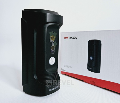 Комплект IP Wi-Fi домофона с замком и антивандальной панелью вызова HikVision Kit Home WF (управление со смартфона)
