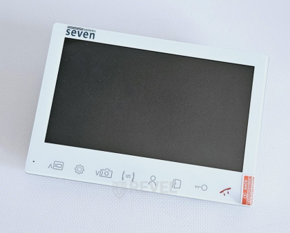 Комплект 7" FHD IPS видеодомофона с записью по детекции SEVEN DP–7575FHD-Neo Kit box (white)