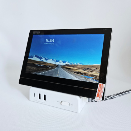 Комплект домофона с электромеханическим замком, Wi-Fi, дозвоном на смартфон и записью видео SEVEN DP–7576 Lock Kit black Комплект домофона с электромеханическим замком, Wi-Fi, дозвоном на смартфон и записью видео SEVEN DP–7576 Lock Kit black