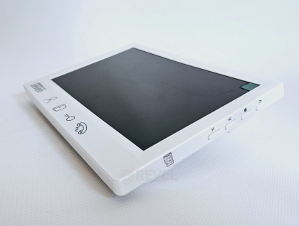 Комплект Full HD видеодомофона с детекцией и записью видео SEVEN DP–7571FHD-Neo Kit box (white)