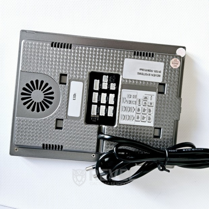 WiFi домофон и FHD видеопанель SEVEN DP-7578Kit Neo — дозвон на телефон, AI распознавание людей и запись видео
